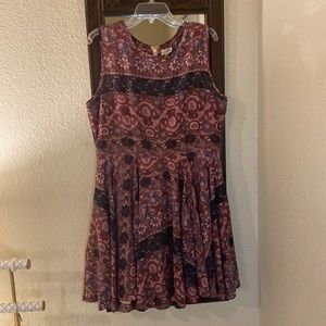 Maison Lules a-line dress, colors are versatile for fall or summer.